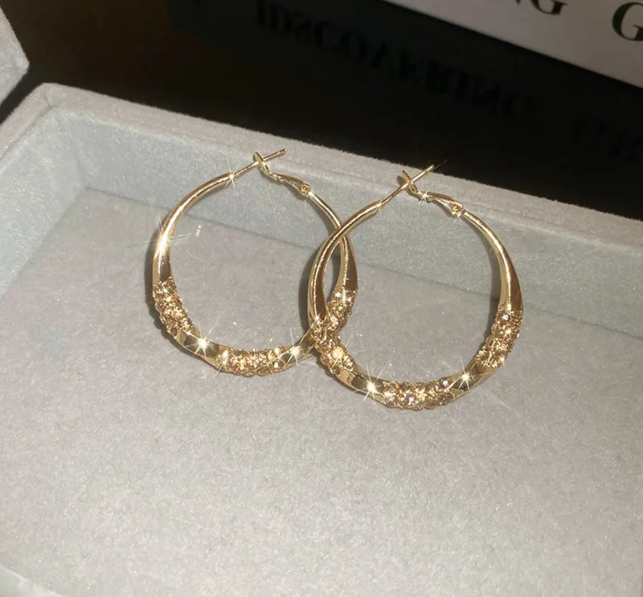 Gold Casual Simple Style Streetwear Circle Inlay Alloy
Artificial Rhinestones Earrings