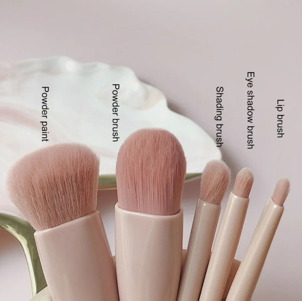 Go Beauty | Pink Portable Makeup Brush Set with Mirror