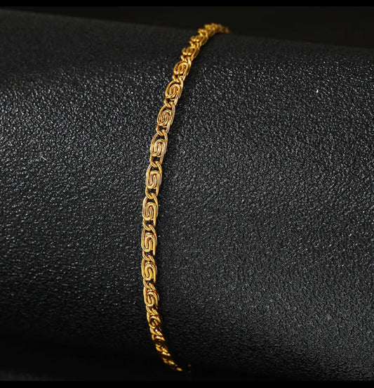 Golden Girl Goddess Glow Up| Tarnish Proof 304 Stainless Steel Bracelet